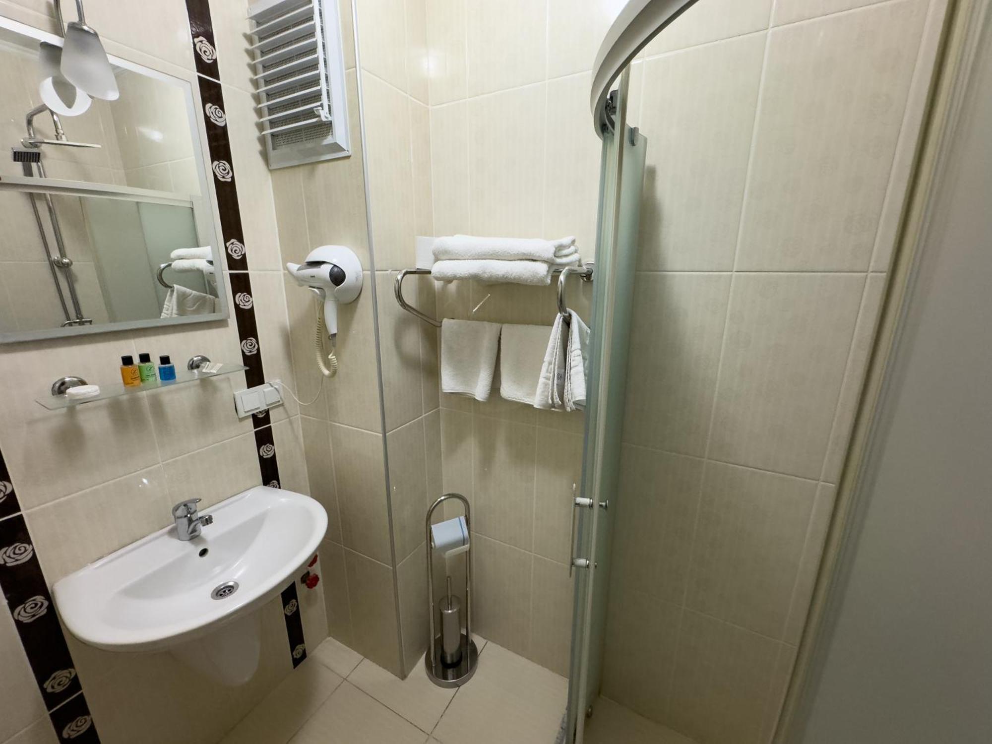 Otel Sardunya